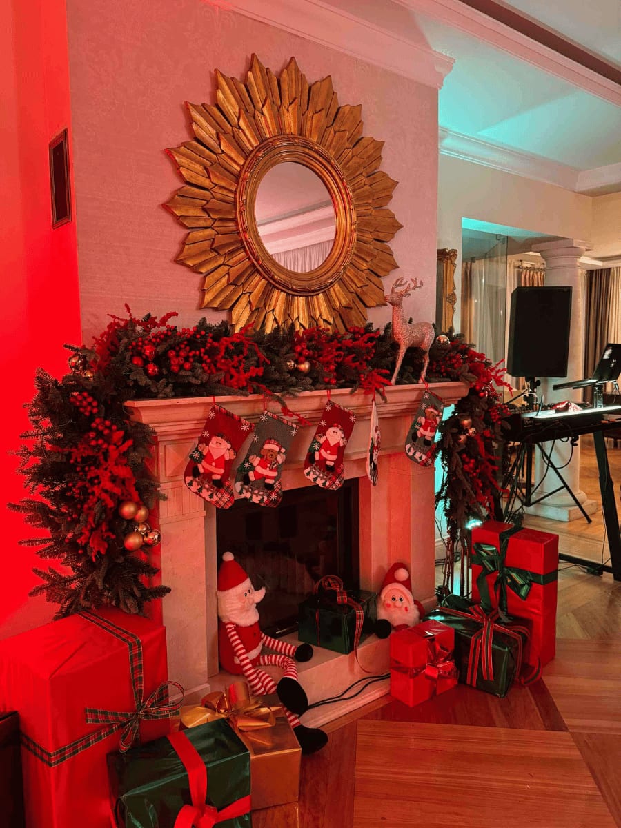 A Christmas corporate event at a private villa — a Harbor of Events case study