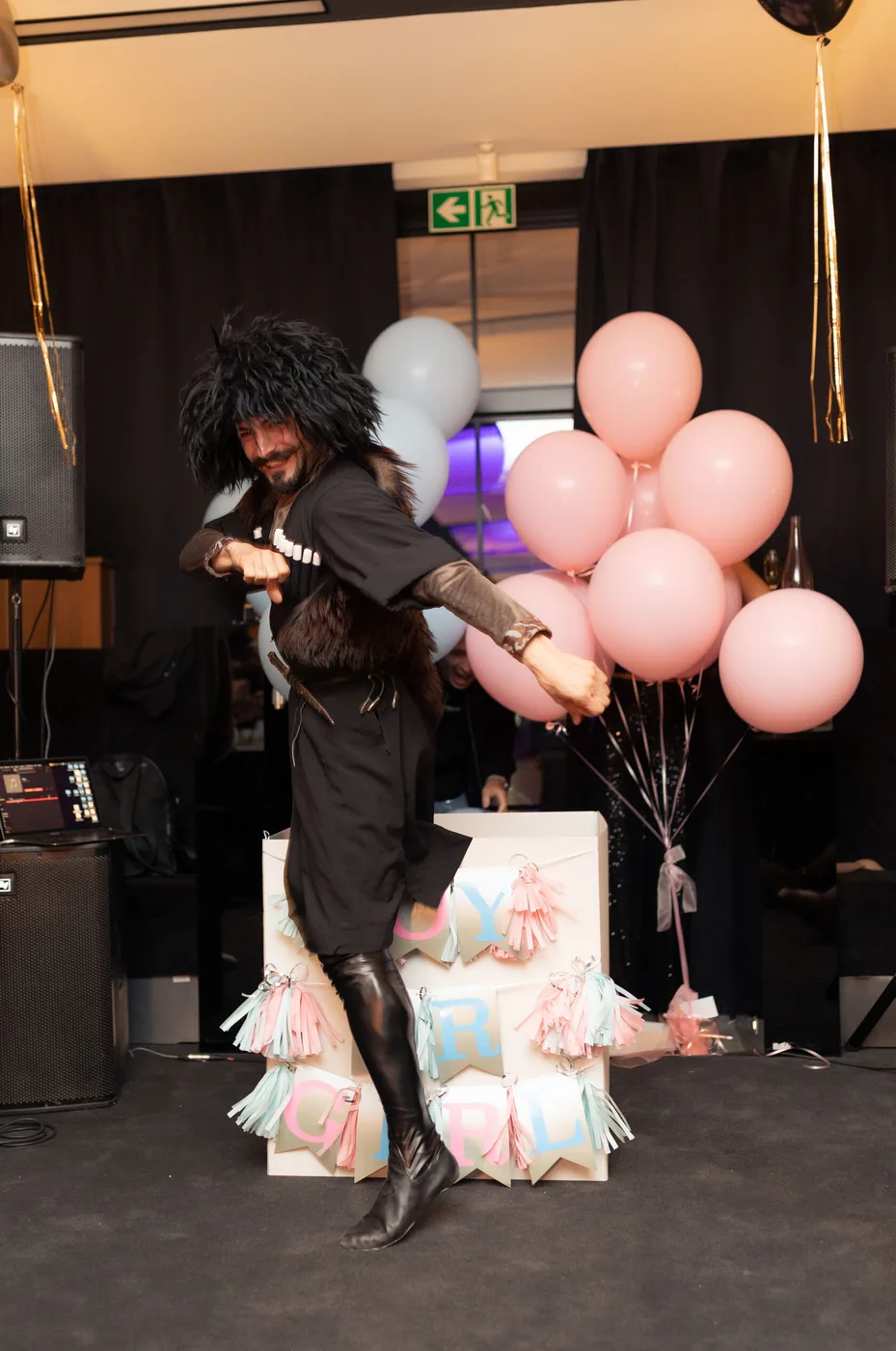 The lezginka danced beside the "Boy or Girl" surprise box during the prank